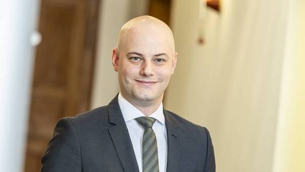 Porträt Tobias Voß